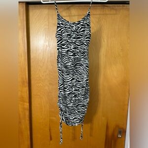 small zebra mini dress🖤🤍🦓